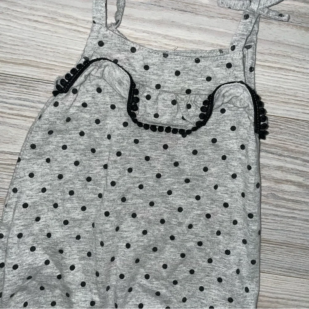⭐ Carter’s Baby Girl Summer Romper 6M ⭐ - Picture 2 of 3
